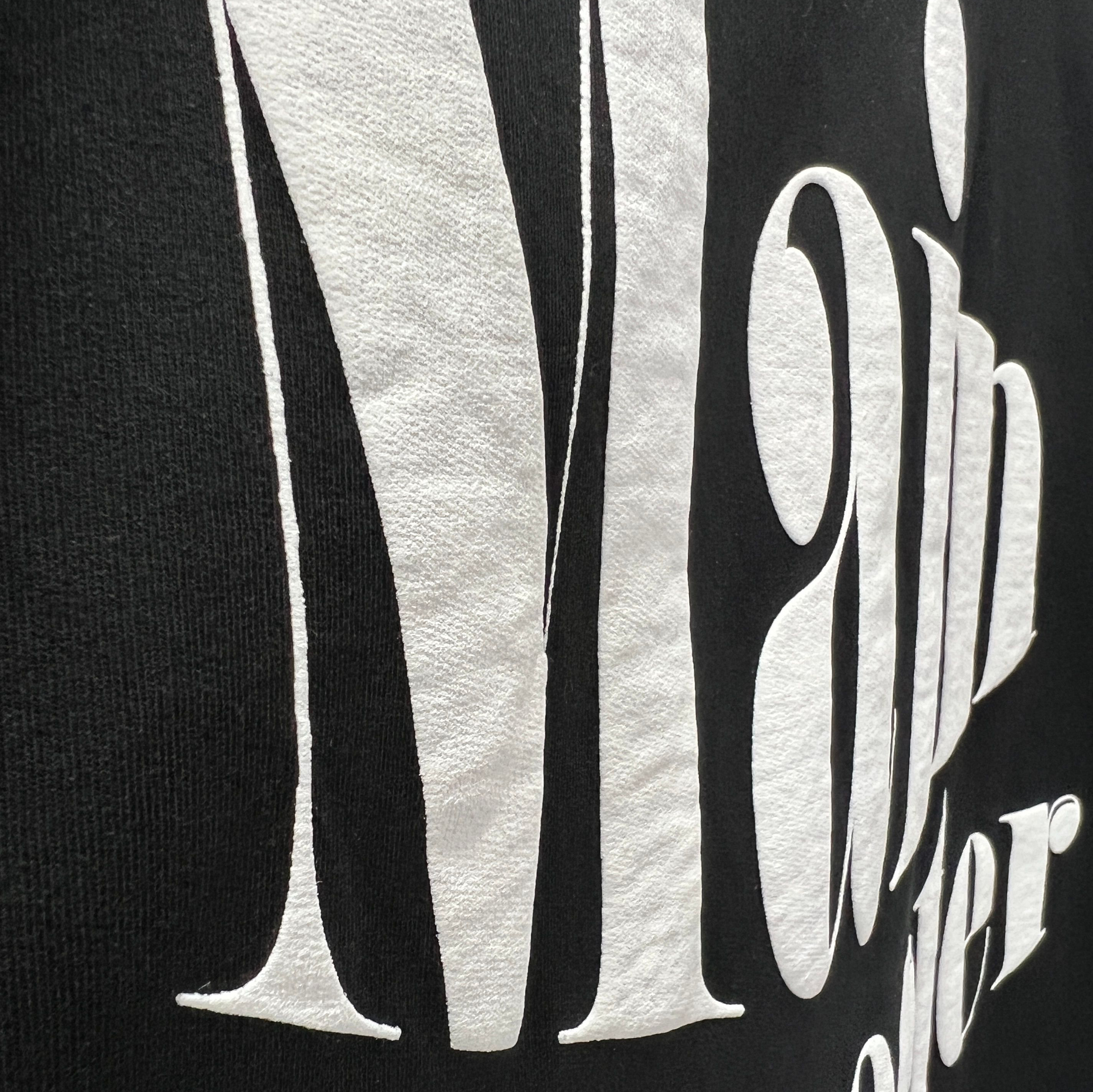BLACK CENTER OF FOCUS T-SHIRT